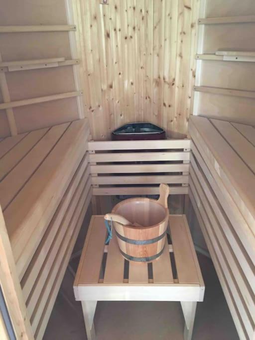 Chalet 2 Personnes Avec Jacuzzi Et Piscine Saisonniere Partagee Corcieux Εξωτερικό φωτογραφία